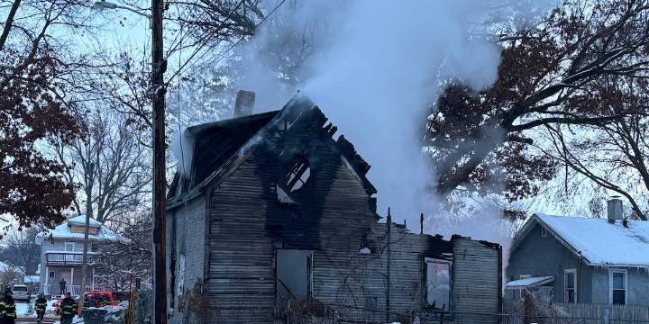 Man injured, neighbors without power after house fire