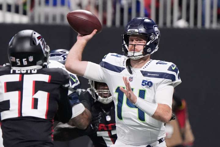 Week 14 analysis: Seahawks’ Darnold bounces back from trio of shaky games