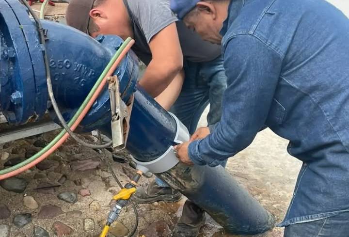 Corte de agua en 60 colonias de Puerto Vallarta; Seapal realiza macro desfogue de tuberías