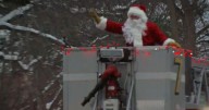 Santa brings holiday cheer to American Family Children's Hospital