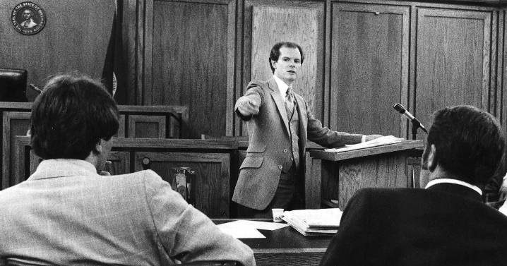 Spin Control: Brockett, Coe deaths so close together could make one pause