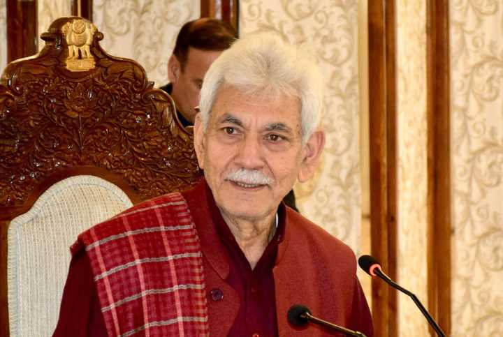 LG Manoj Sinha Chairs 84th University Council Meeting Of Kashmir University