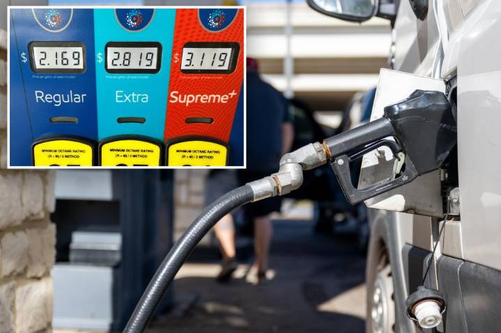 US gas prices sink below $3 a gallon for first time since 2021