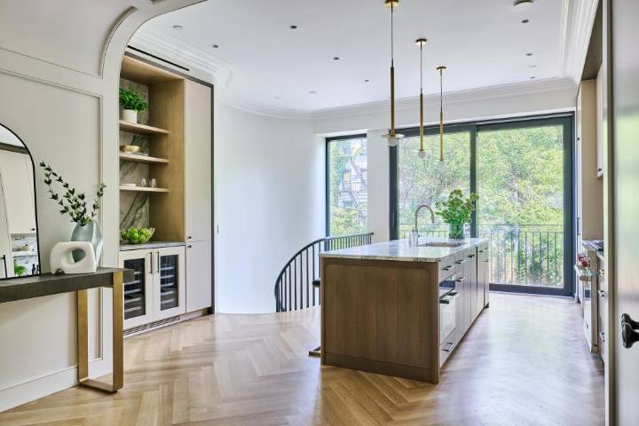 Design Recipes: Food decor: Tacky or trendy?