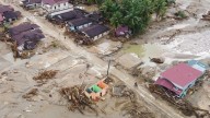 Inundaciones en Indonesia, Sri Lanka y Tailandia dejan más de mil 300 muertos