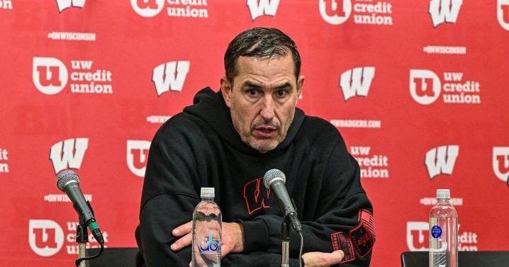 Wisconsin hires Eric Mateos as offensive line coach and doesn't renew AJ Blazek's contract