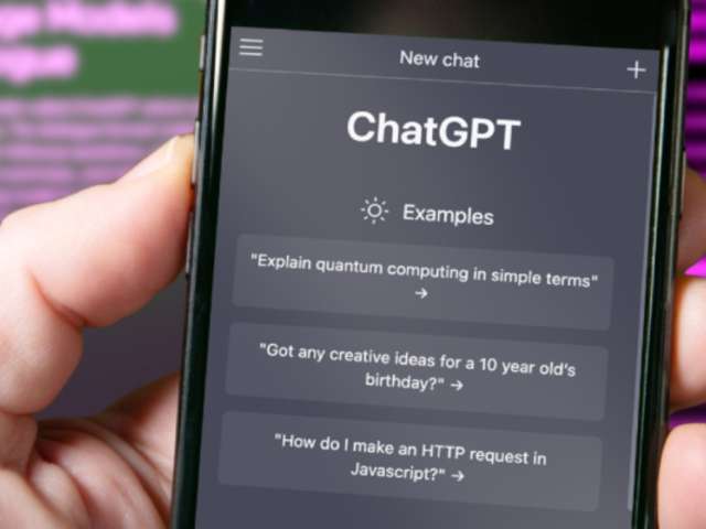 “Deja de pedirle a ChatGPT ‘mejora este texto’”: el truco viral para obtener resultados profesionales