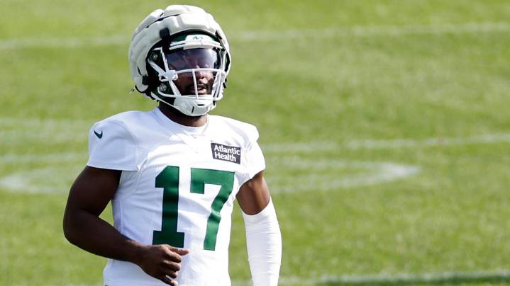 Person of interest in NY Jets player Kris Boyd shooting taken into custody in Amherst