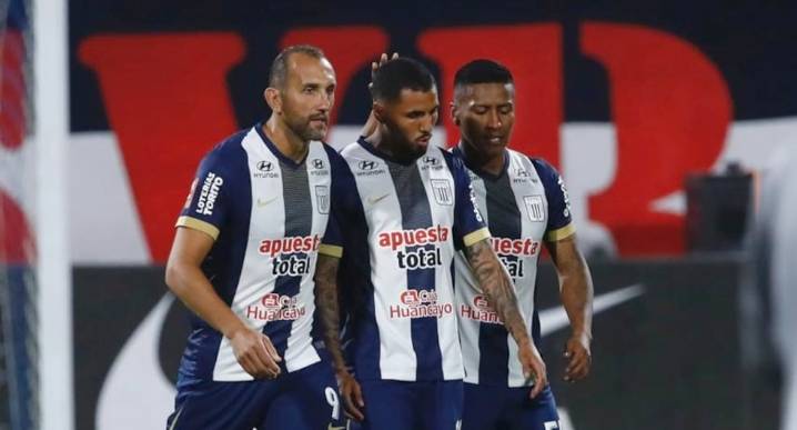 Sergio Peña rompió su silencio: “El error fue fallar el penal, pero no el atreverse a patearlo”