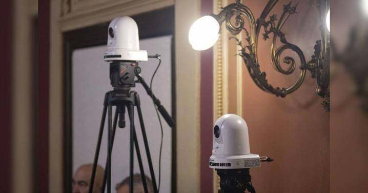 Llevan a la Valedora do Pobo la censura en el Concello de Ourense