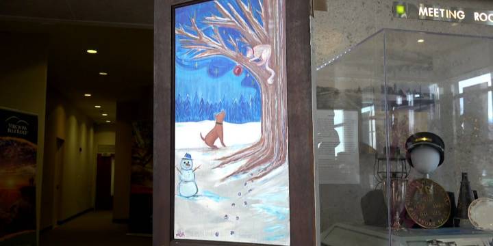 “Deck the Doors’ fundraiser brings holiday art and community spirit to Downtown Roanoke