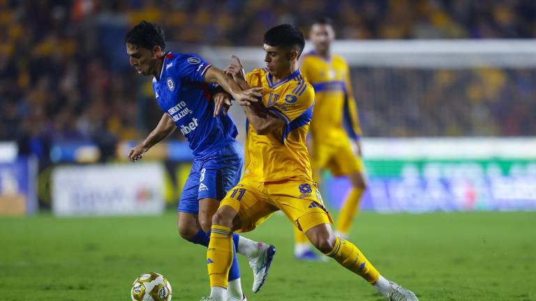 Tigres con dramatismo vence a Cruz Azul y se cita con Toluca en la final