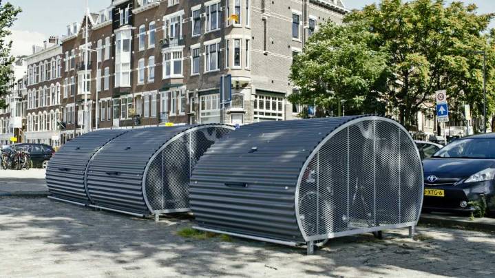 City locks in operator to build 500 secure bike parking units across five boroughs