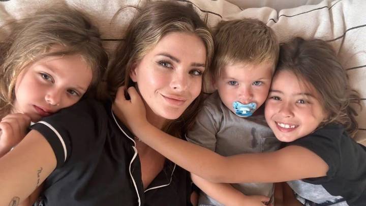 La China Suárez recibió a sus hijos en Estambul: la reacción y la emoción de los niños