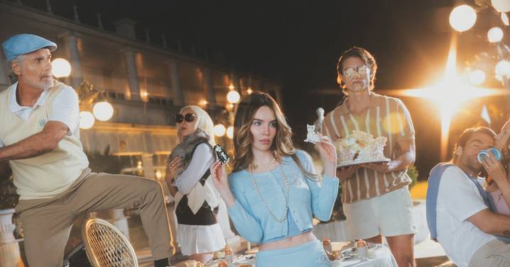 Entrevista: Belinda estrena video, se prepara para Carlota y recibe invitación de Bad Bunny