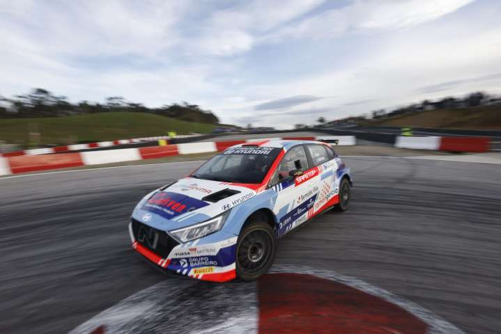 Entrenamientos y competición en días distintos en la Carrera de Campeones