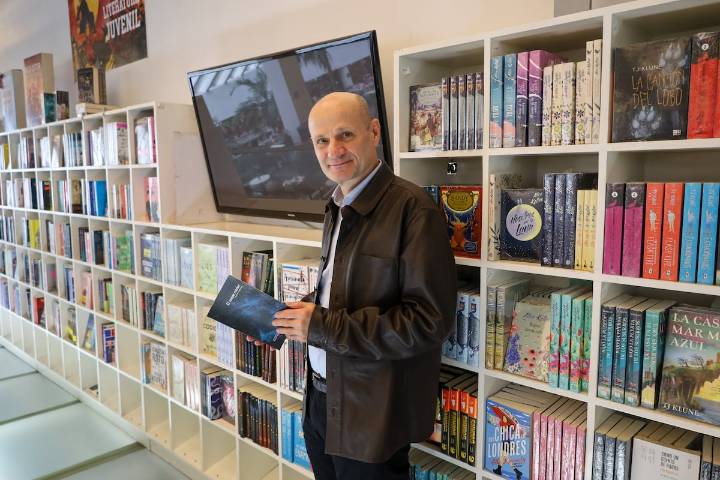 Dušan Šarotar: “Los escritores tenemos la capacidad para transformar lo que no se ve”