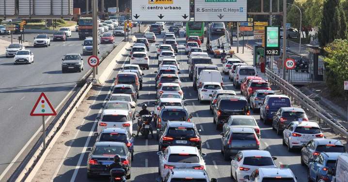 Prepara tu viaje para el puente de diciembre en Málaga: carreteras en obras, trayectos alternativos y horas de mayor tráfico