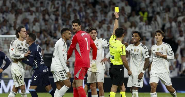 Del «eres malísimo» al «llorando luego en rueda de prensa» de Carvajal: el Madrid explota contra el arbitraje