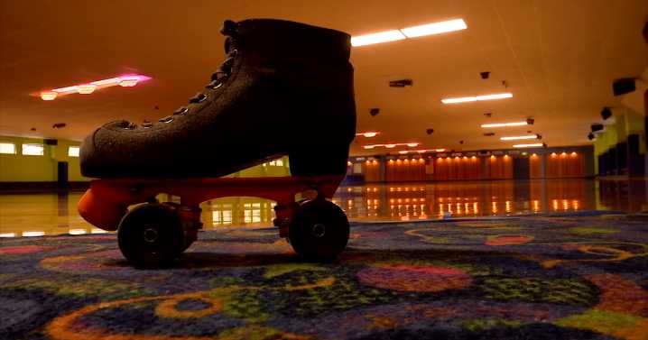 From Sinatra to Swift, North Spokane rink nears 75 years