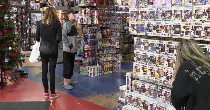 Holiday shoppers face rising toy prices as tariffs impact local Las Vegas stores