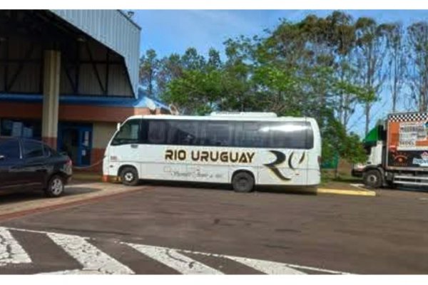 Argentina: Corrientes quedó sin servicio de transporte para el cruce fronterizo Santo Tomé