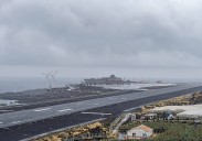 Desvíos de vuelos en Canarias por el mal tiempo: La Palma y El Hierro, los aeropuertos más afectados