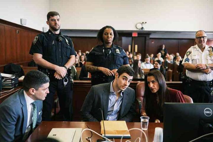 Officer testifies on Mangione’s arrest