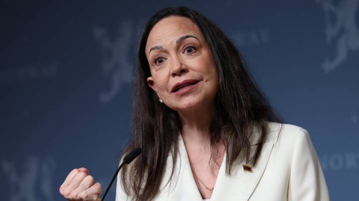 María Corina Machado Dice que Maduro Dejará el Poder Haya o No Transición Negociada