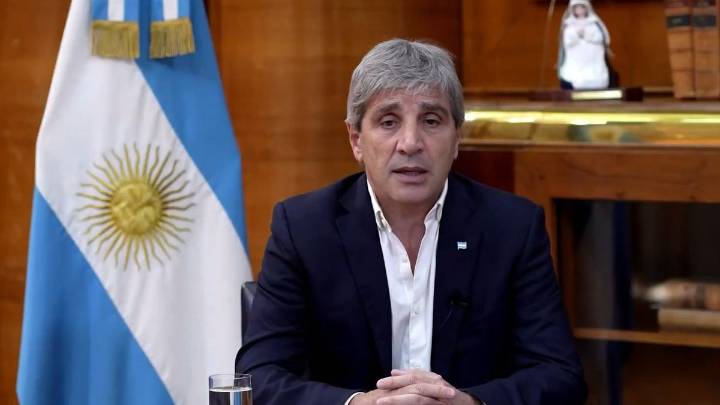 Anuncio de Caputo: Argentina vuelve al mercado de capitales