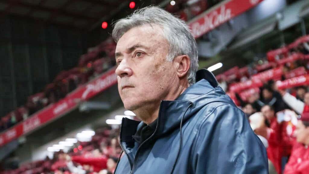 Torrent, en suspenso