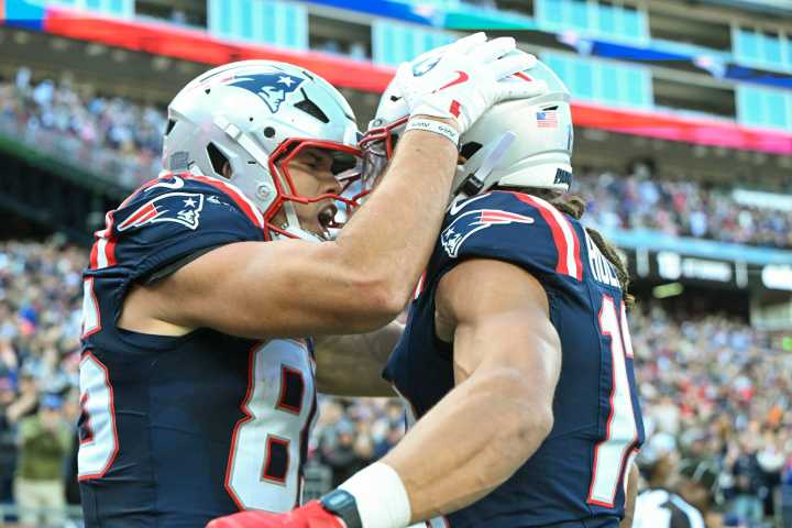Hunter Henry Reveals Secret Ingredient To Patriots’ Stunning Success