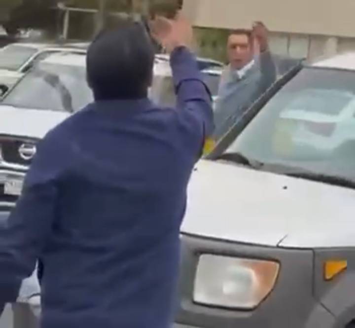 Regidor de Morena, Miguel Riggs le “mienta la madre” a conductor