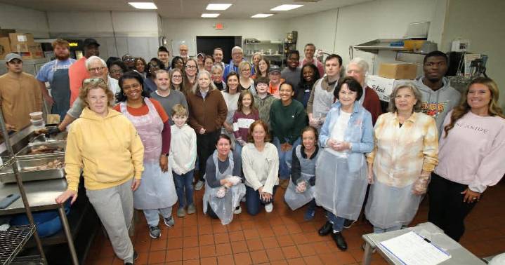 Community Effort Delivers 350 Thanksgiving Dinners To Struggling Local Families