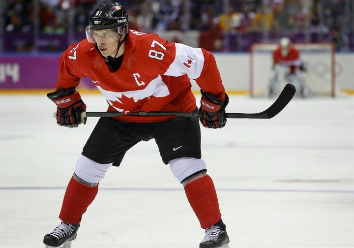 Sidney Crosby addresses ongoing concerns over size, completion of ice rink for Milan Olympics