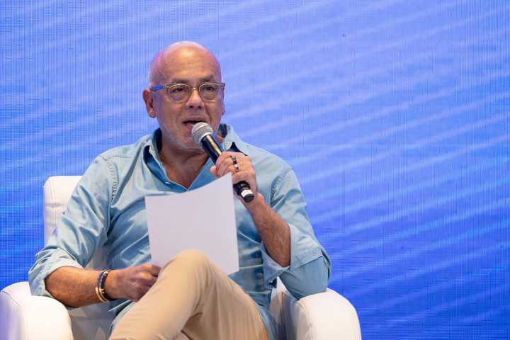 Jorge Rodríguez: Venezuela se va a salir de la CPI por su «vasallaje»