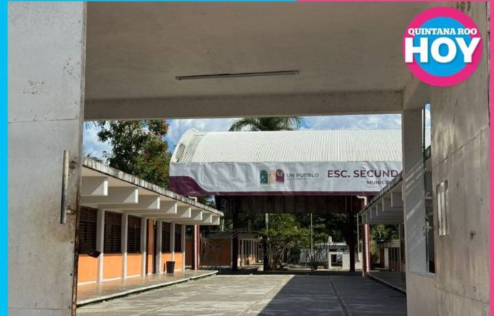 Secundaria de Carrillo Puerto sin luz desde hace dos semanas