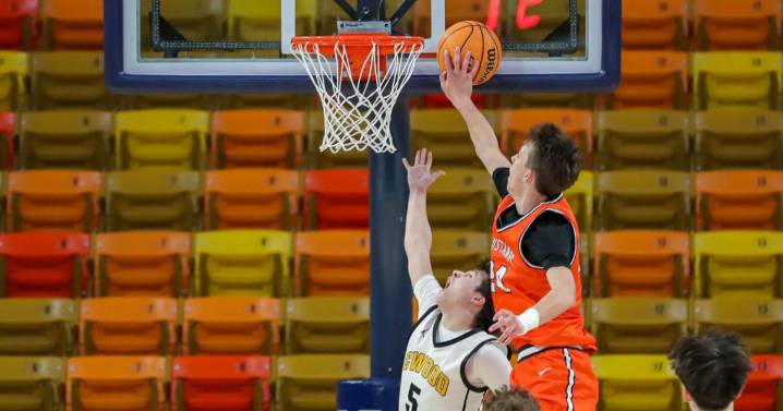 GALLERY: Cottonwood 49, Mountain Crest 44 boys basketball