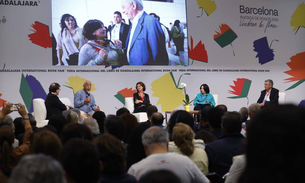 La FIL de Guadalajara dice adiós a Mario Vargas Llosa, “fuente inagotable” de literatura