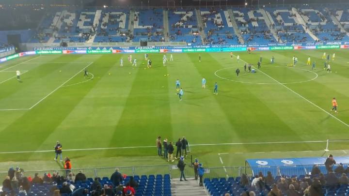 Francho sufre molestias en una rodilla