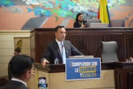 Acusaciones de presuntos “falsos positivos” y choques entre congresistas marcaron la moción de censura contra el ministro Pedro Sánchez