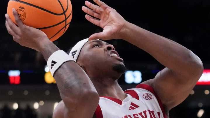 Louisville Cardinals coach, players speak after win against Indiana Hoosiers