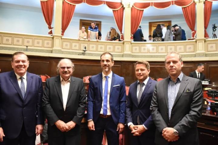 Legislatura bonaerense | El PRO se desgrana, crecen los Passaglia y la UCR prolonga su crisis