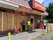 Warren, convenience store owners discuss settlement in nuisance lawsuit