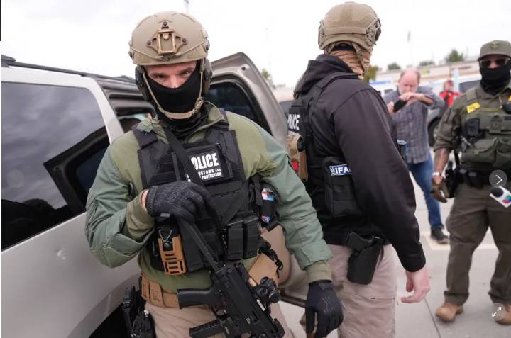 Agentes federales lanzan redada migratoria en Nueva Orleans