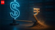 Rupee slide continues: Currency tumbles to fresh life
