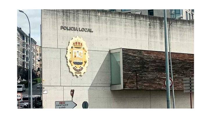 Evitan que un hombre se precipite desde un puente en Ourense