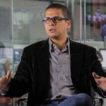 Funcionarios del Sebin se presentaron en la casa del politólogo Nicmer Evans