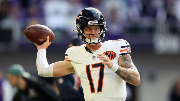 Bears list Tyson Bagent as questionable due to an illness