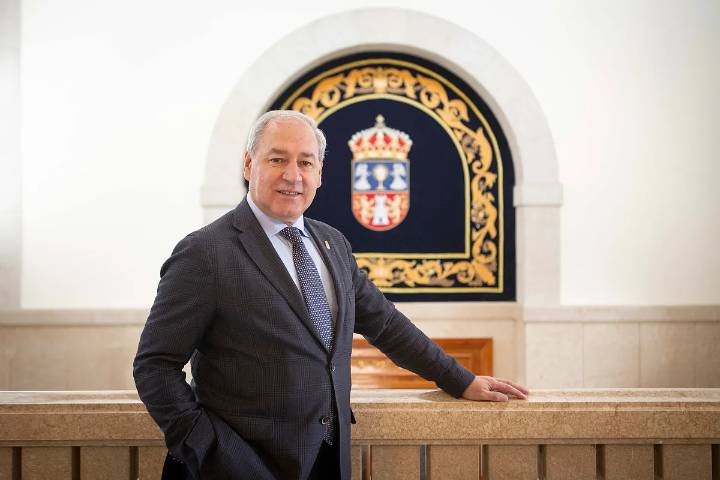 El PSOE no exige todavía su renuncia al presidente de la Diputación de Lugo: confirma la denuncia y pide tiempo para actuar con "garantías jurídicas"